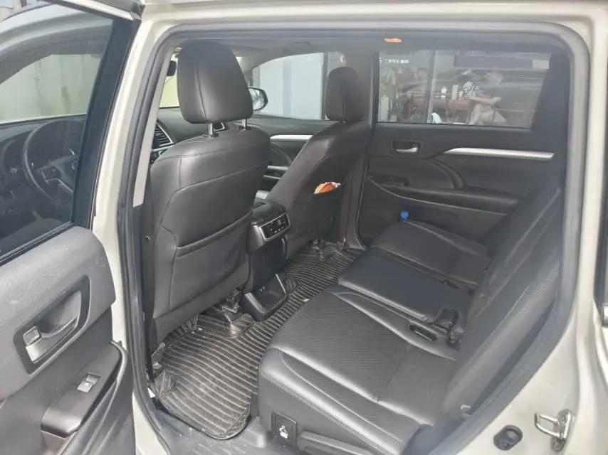 2019 Dongfeng YuFeng S16 1.9T 150HP L4 6AT,autocango,china used car exporter,china ev exporter,chinese used car exporter,chinese used ev exporter