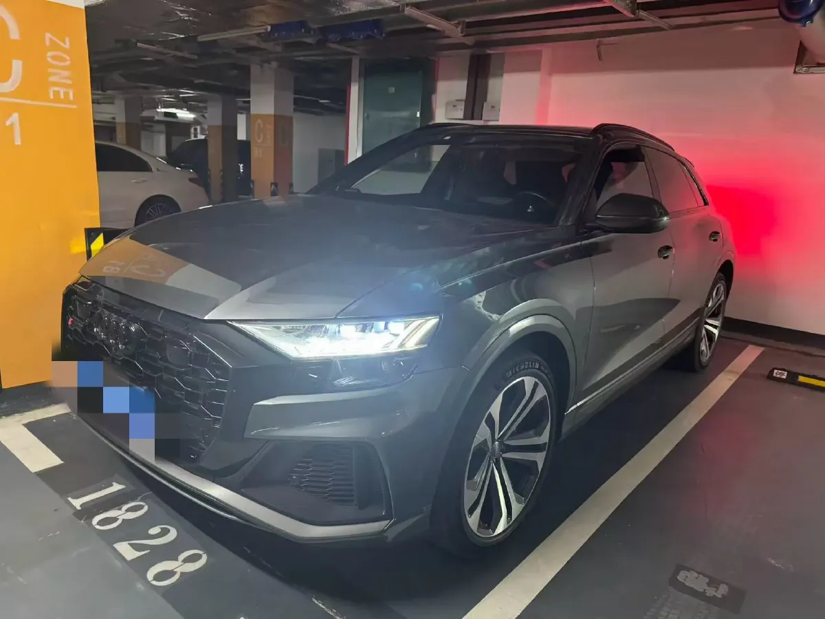 2019 Audi Q8 3.0T 340HP V6 8AT,autocango,china used car exporter,china ev exporter,chinese used car exporter,chinese used ev exporter