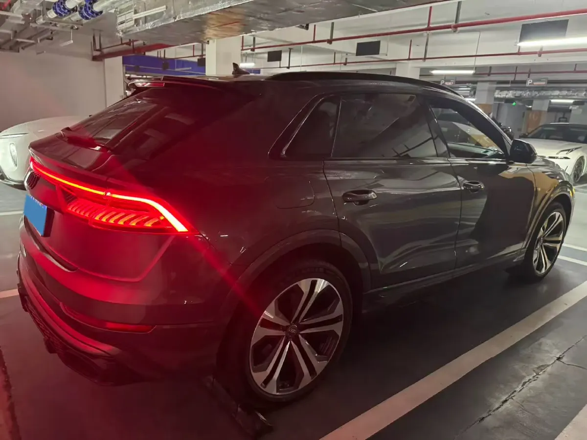2019 Audi Q8 3.0T 340HP V6 8AT,autocango,china used car exporter,china ev exporter,chinese used car exporter,chinese used ev exporter