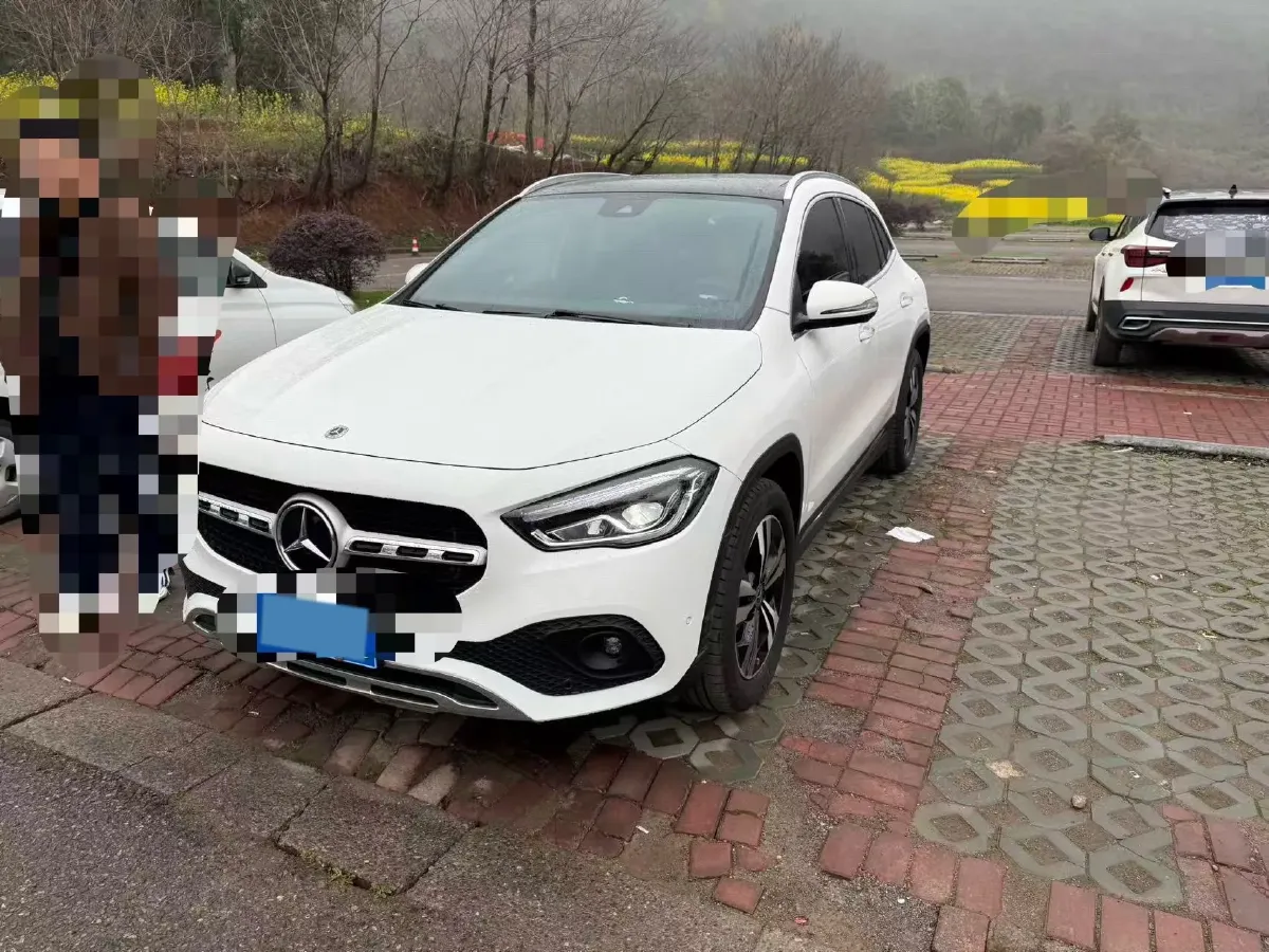 2023 Mercedes-Benz GLA Class 2.0T 190HP L4 8DCT,autocango,china used car exporter,china ev exporter,chinese used car exporter,chinese used ev exporter