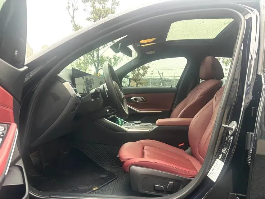 2024 BMW 3 Series 2.0T 184HP L4 8AT,autocango,china used car exporter,china ev exporter,chinese used car exporter,chinese used ev exporter