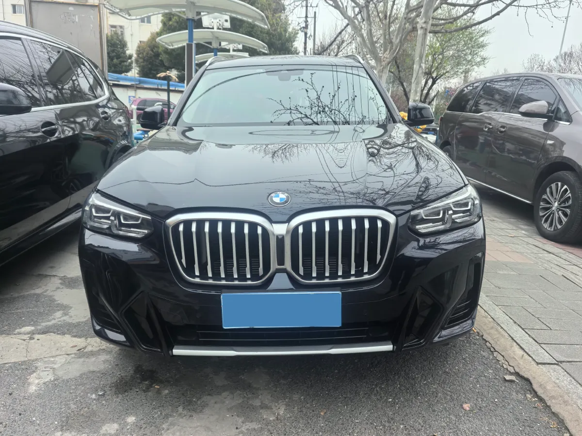 2023 BMW X3 2.0T 184HP L4 8AT,autocango,china used car exporter,china ev exporter,chinese used car exporter,chinese used ev exporter