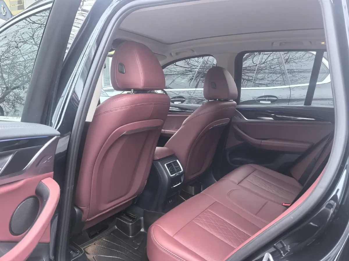 2023 BMW X3 2.0T 184HP L4 8AT,autocango,china used car exporter,china ev exporter,chinese used car exporter,chinese used ev exporter