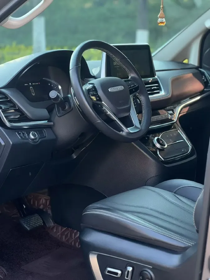 2021 MAXUS G20 2.0T 163HP L4 8AT,autocango,china used car exporter,china ev exporter,chinese used car exporter,chinese used ev exporter