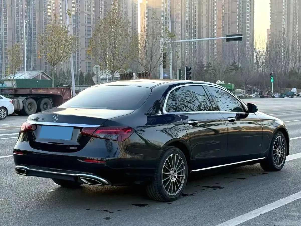 2021 Mercedes-Benz E Class 1.5T 184HP L4 9AT,autocango,china used car exporter,china ev exporter,chinese used car exporter,chinese used ev exporter
