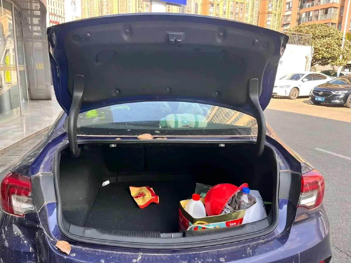 2020 Buick Regal 2.0T 237HP L4 9AT,autocango,china used car exporter,china ev exporter,chinese used car exporter,chinese used ev exporter