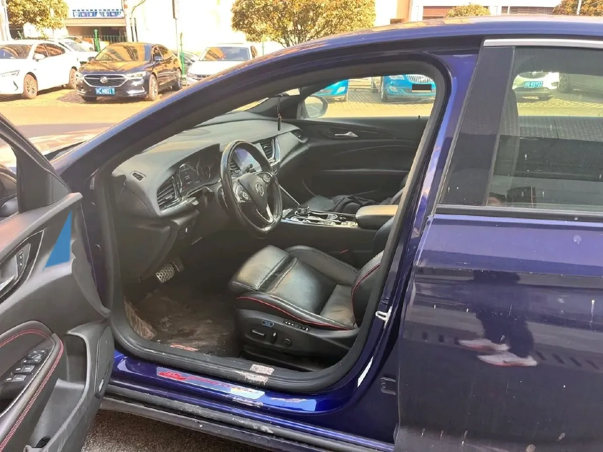 2020 Buick Regal 2.0T 237HP L4 9AT,autocango,china used car exporter,china ev exporter,chinese used car exporter,chinese used ev exporter