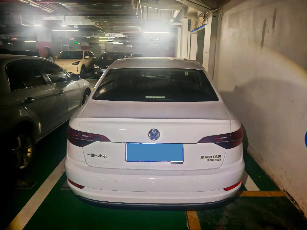 2019 Jeep Renegade 1.3T 173HP L4 7DCT,autocango,china used car exporter,china ev exporter,chinese used car exporter,chinese used ev exporter