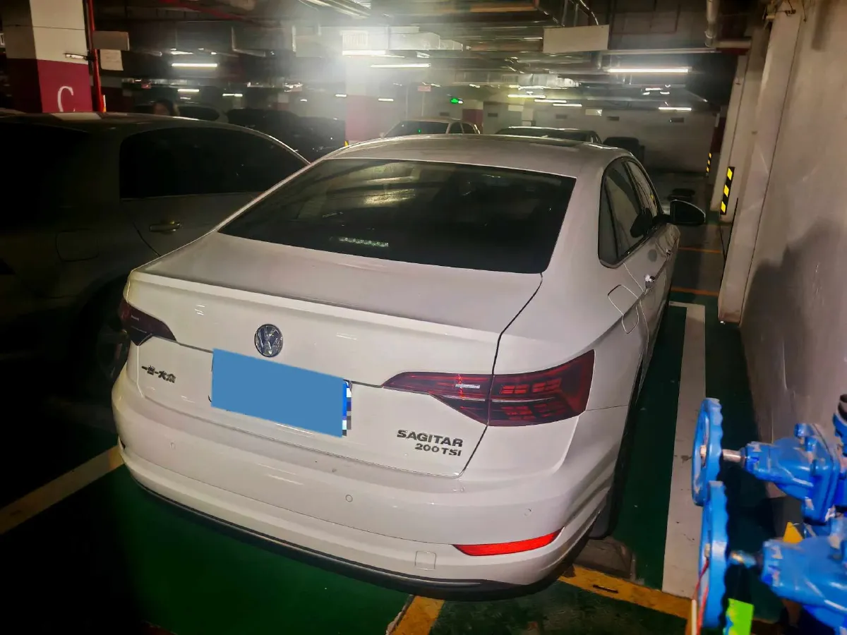 2019 Jeep Renegade 1.3T 173HP L4 7DCT,autocango,china used car exporter,china ev exporter,chinese used car exporter,chinese used ev exporter