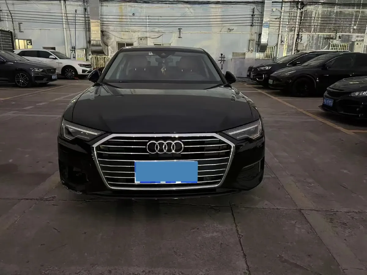 2019 Mercedes-Benz E Class 1.5T 184HP L4 9AT,autocango,china used car exporter,china ev exporter,chinese used car exporter,chinese used ev exporter