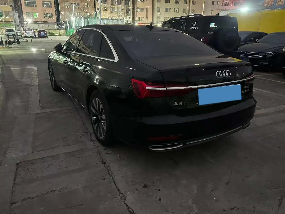 2019 Mercedes-Benz E Class 1.5T 184HP L4 9AT,autocango,china used car exporter,china ev exporter,chinese used car exporter,chinese used ev exporter
