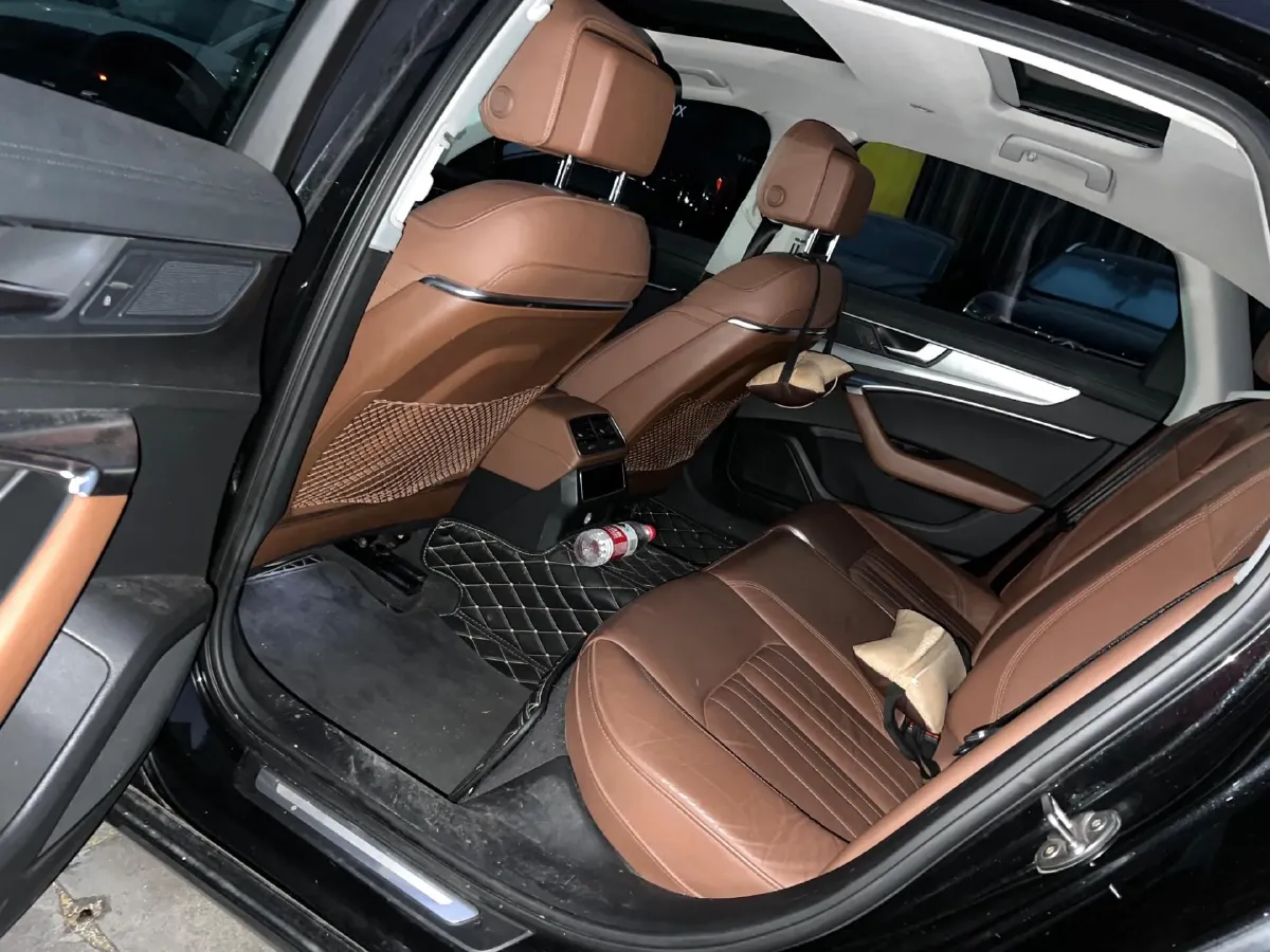 2019 Mercedes-Benz E Class 1.5T 184HP L4 9AT,autocango,china used car exporter,china ev exporter,chinese used car exporter,chinese used ev exporter