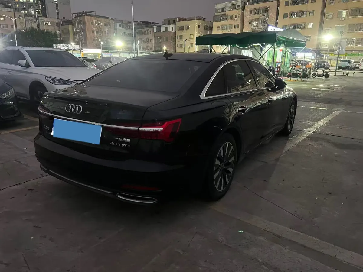 2019 Mercedes-Benz E Class 1.5T 184HP L4 9AT,autocango,china used car exporter,china ev exporter,chinese used car exporter,chinese used ev exporter
