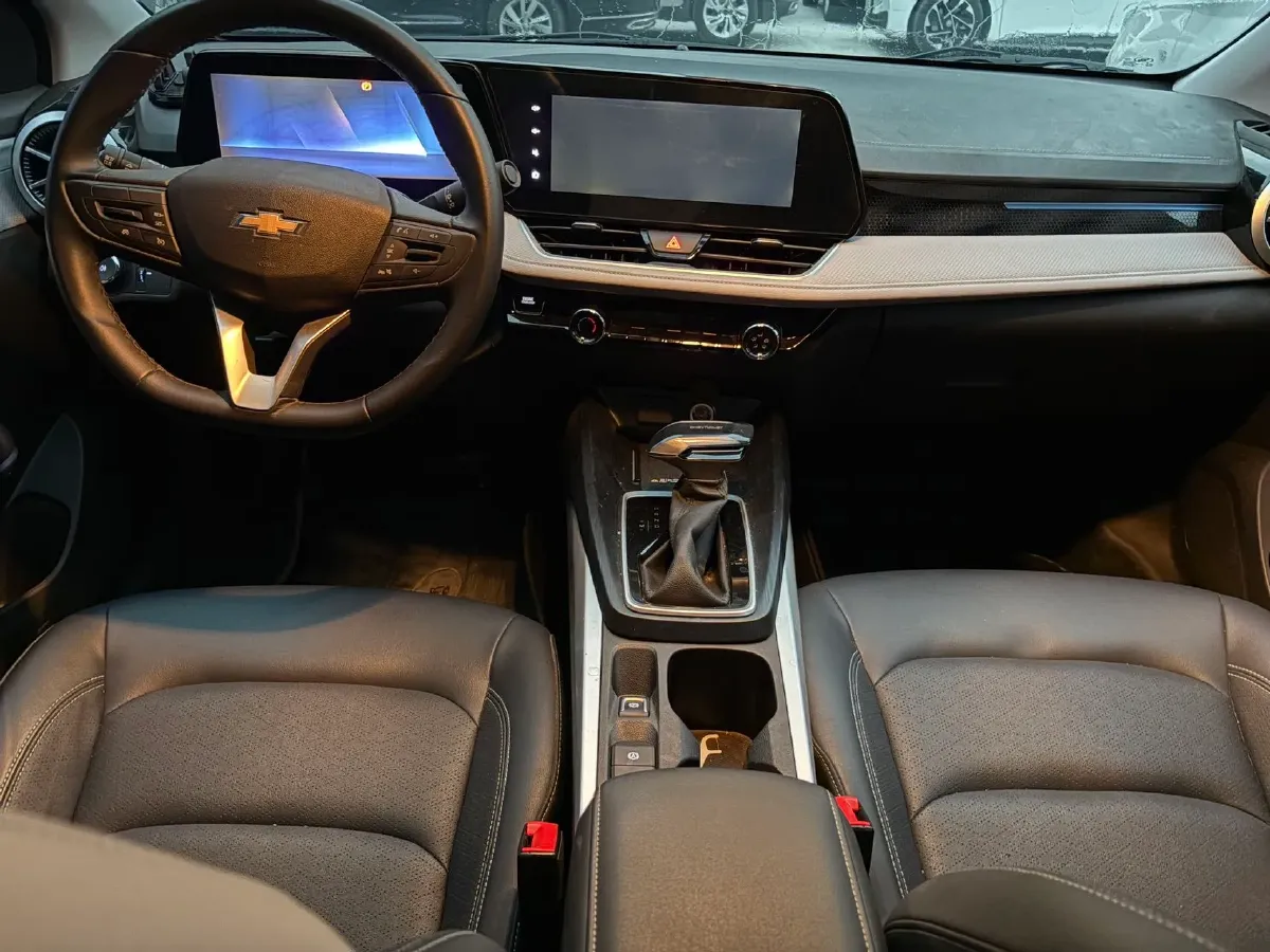 2024 Chevrolet Monza 1.5L 113HP L4 6DCT,autocango,china used car exporter,china ev exporter,chinese used car exporter,chinese used ev exporter