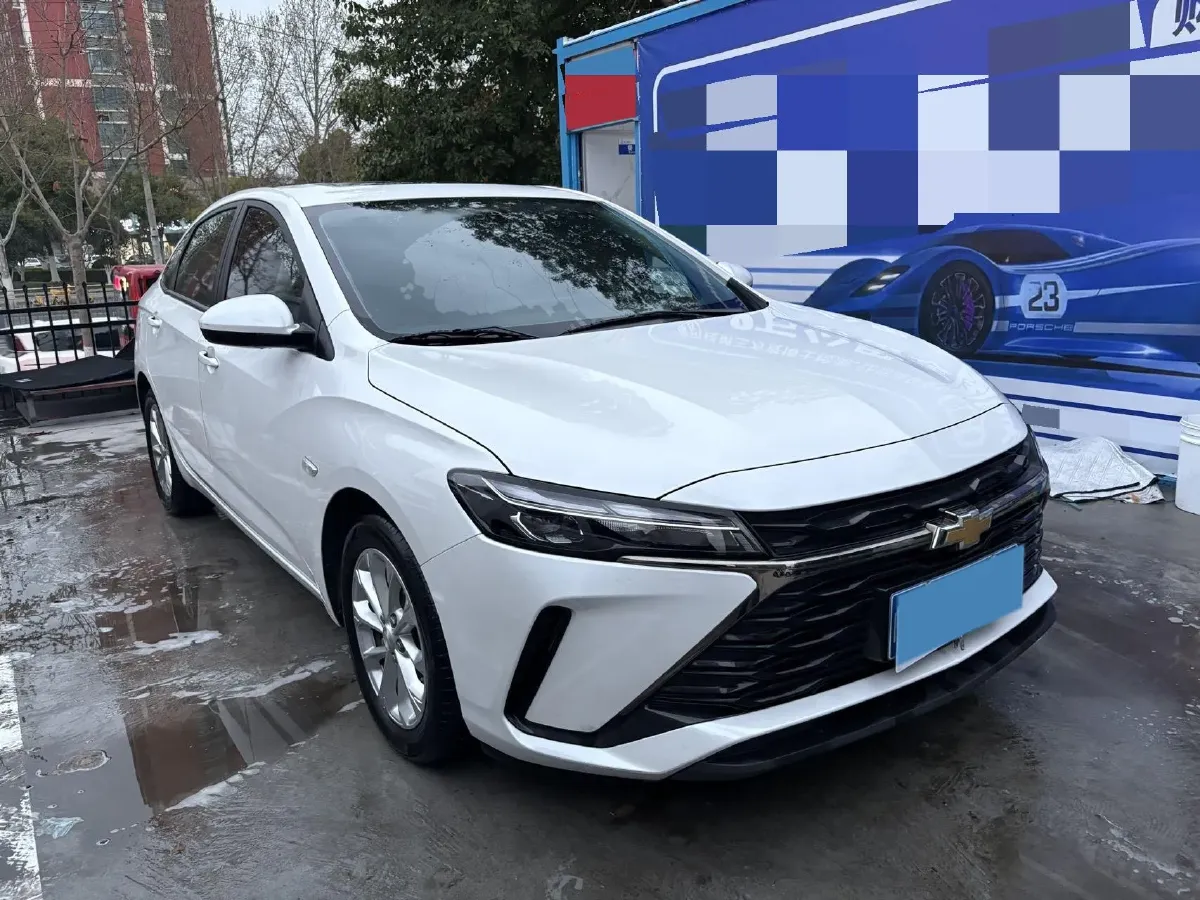 2024 Chevrolet Monza 1.5L 113HP L4 6DCT,autocango,china used car exporter,china ev exporter,chinese used car exporter,chinese used ev exporter