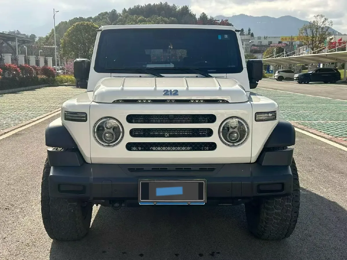 2024 212 212 T01 2.0T 252HP L4 8AT,autocango,china used car exporter,china ev exporter,chinese used car exporter,chinese used ev exporter