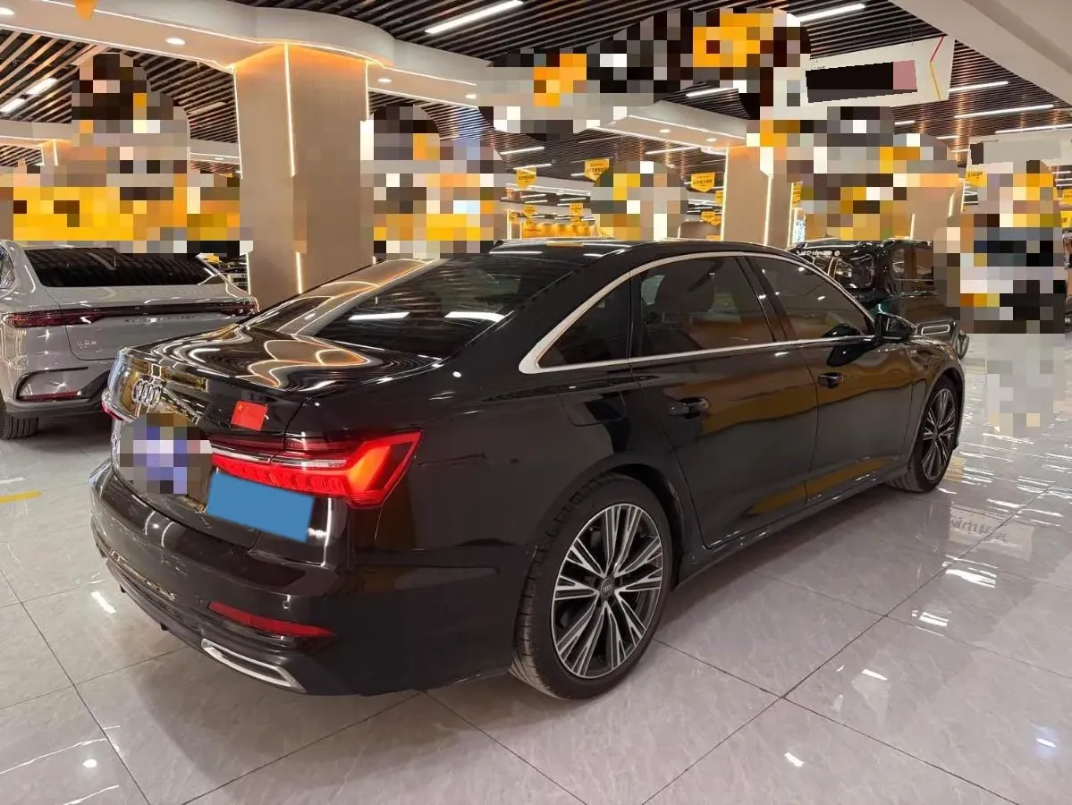 2021 Audi A6L 2.0T 190HP L4 7DCT,autocango,china used car exporter,china ev exporter,chinese used car exporter,chinese used ev exporter