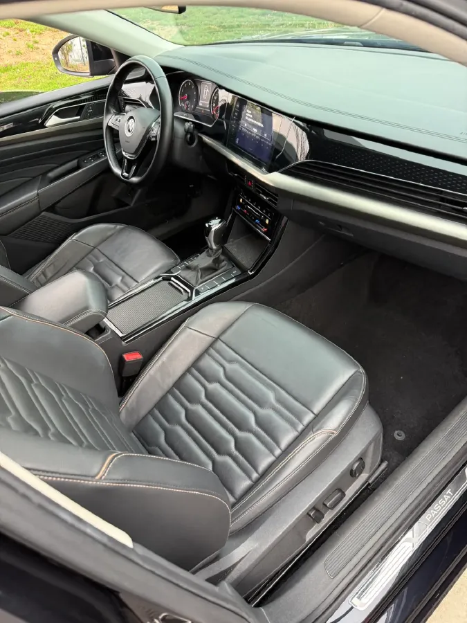 2020 Volkswagen Passat 1.4T 150HP L4 7DCT,autocango,china used car exporter,china ev exporter,chinese used car exporter,chinese used ev exporter