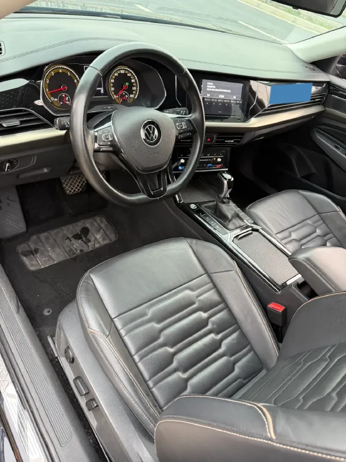 2020 Volkswagen Passat 1.4T 150HP L4 7DCT,autocango,china used car exporter,china ev exporter,chinese used car exporter,chinese used ev exporter