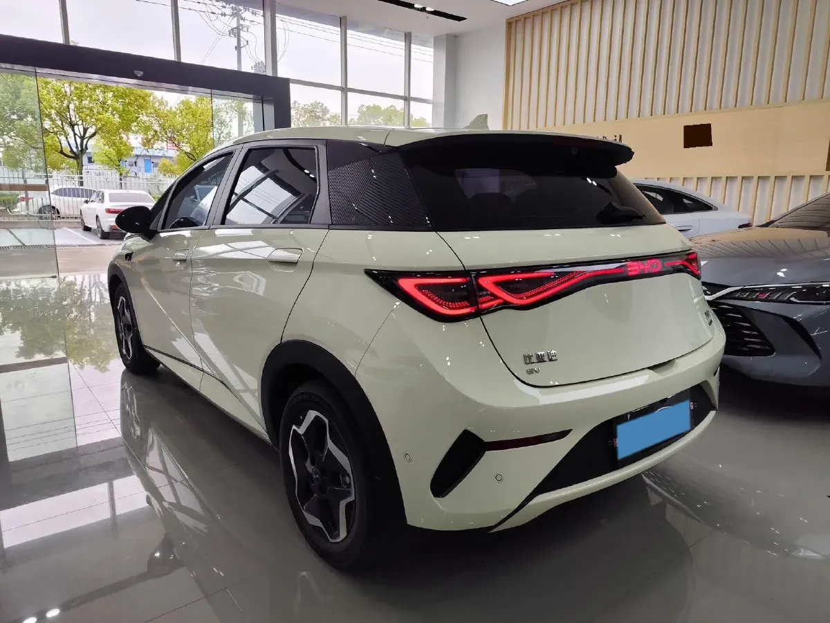 2025 BYD Dolphin BEV 45.12KWH,autocango,china used car exporter,china ev exporter,chinese used car exporter,chinese used ev exporter