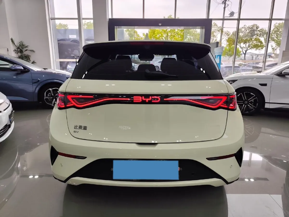 2025 BYD Dolphin BEV 45.12KWH,autocango,china used car exporter,china ev exporter,chinese used car exporter,chinese used ev exporter