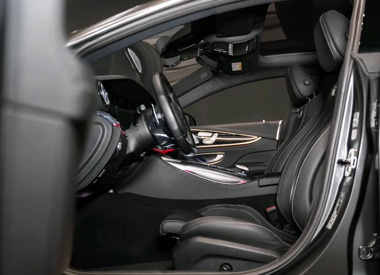 2020 Mercedes-Benz AMG GT 3.0T 367HP L6 9AT,autocango,china used car exporter,china ev exporter,chinese used car exporter,chinese used ev exporter