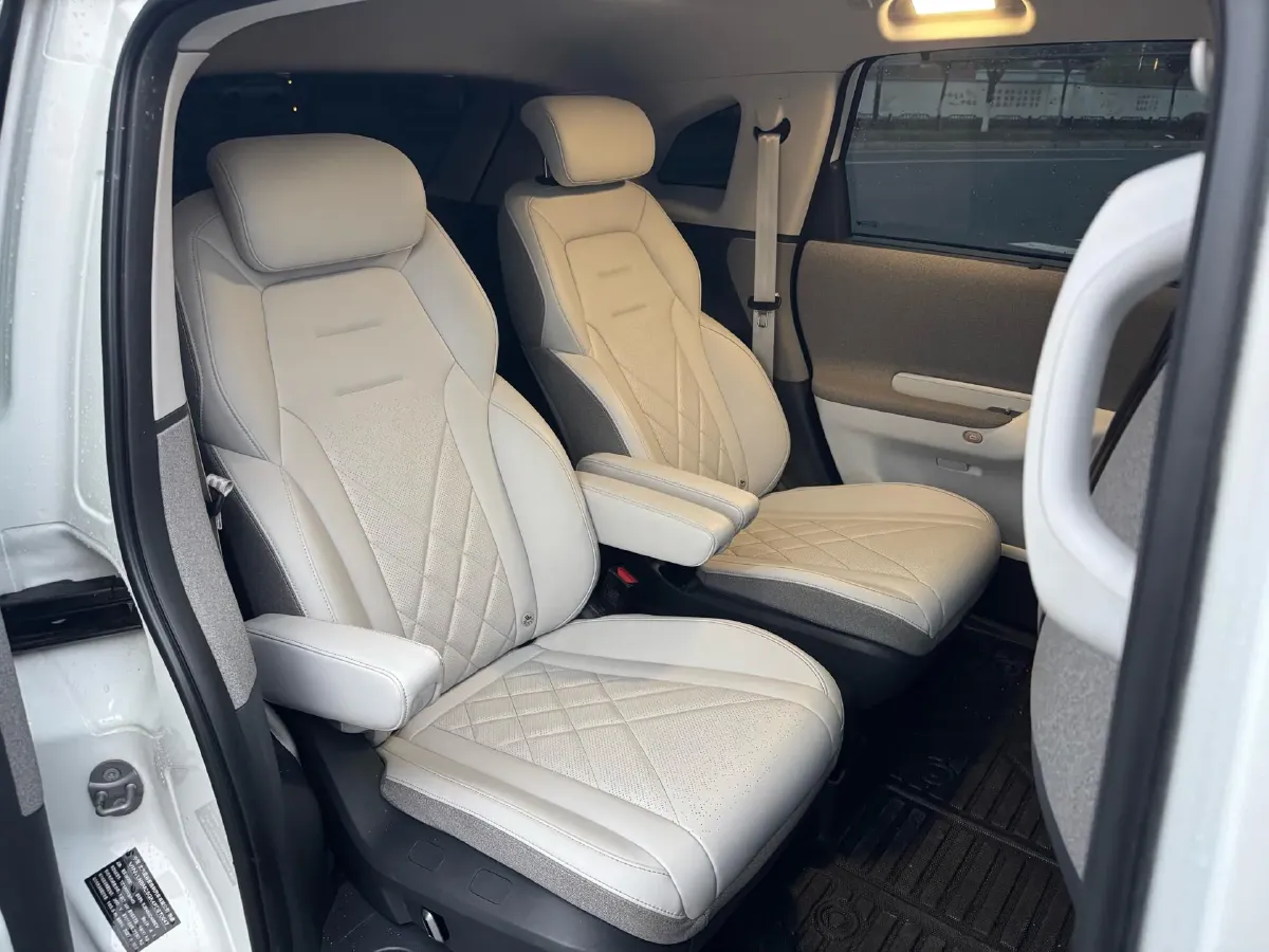 2023 Great Wall Poer 2.0T 163HP L4 8AT,autocango,china used car exporter,china ev exporter,chinese used car exporter,chinese used ev exporter