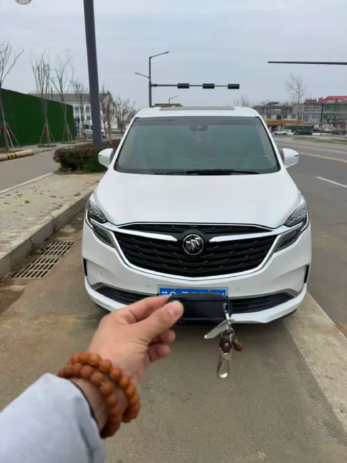 2021 Buick GL8 2.0T 237HP L4 9AT,autocango,china used car exporter,china ev exporter,chinese used car exporter,chinese used ev exporter