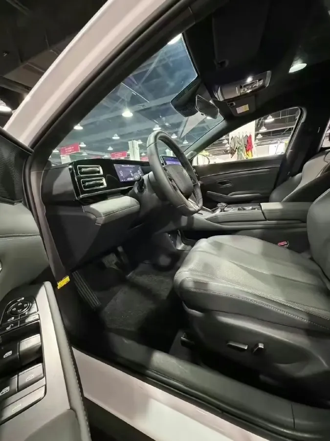 2023 BYD Qin Plus 1.5L 110HP L4 E-CVT PHEV 18.32KWH,autocango,china used car exporter,china ev exporter,chinese used car exporter,chinese used ev exporter