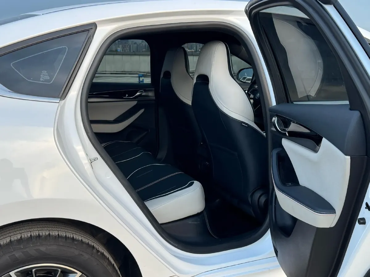 2021 DongFeng FuKang e Elysee BEV 38.4KWH,autocango,china used car exporter,china ev exporter,chinese used car exporter,chinese used ev exporter