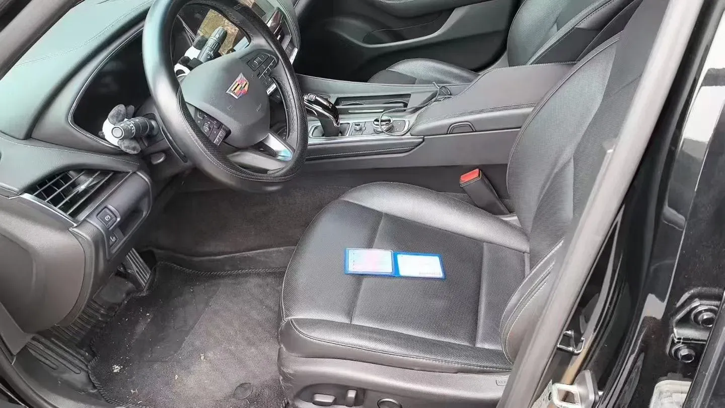 2024 Cadillac CT5 2.0T 237HP L4 10AT,autocango,china used car exporter,china ev exporter,chinese used car exporter,chinese used ev exporter