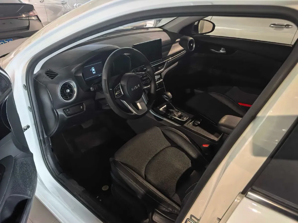 2021 Kia K3 1.5L 115HP L4 CVT,autocango,china used car exporter,china ev exporter,chinese used car exporter,chinese used ev exporter