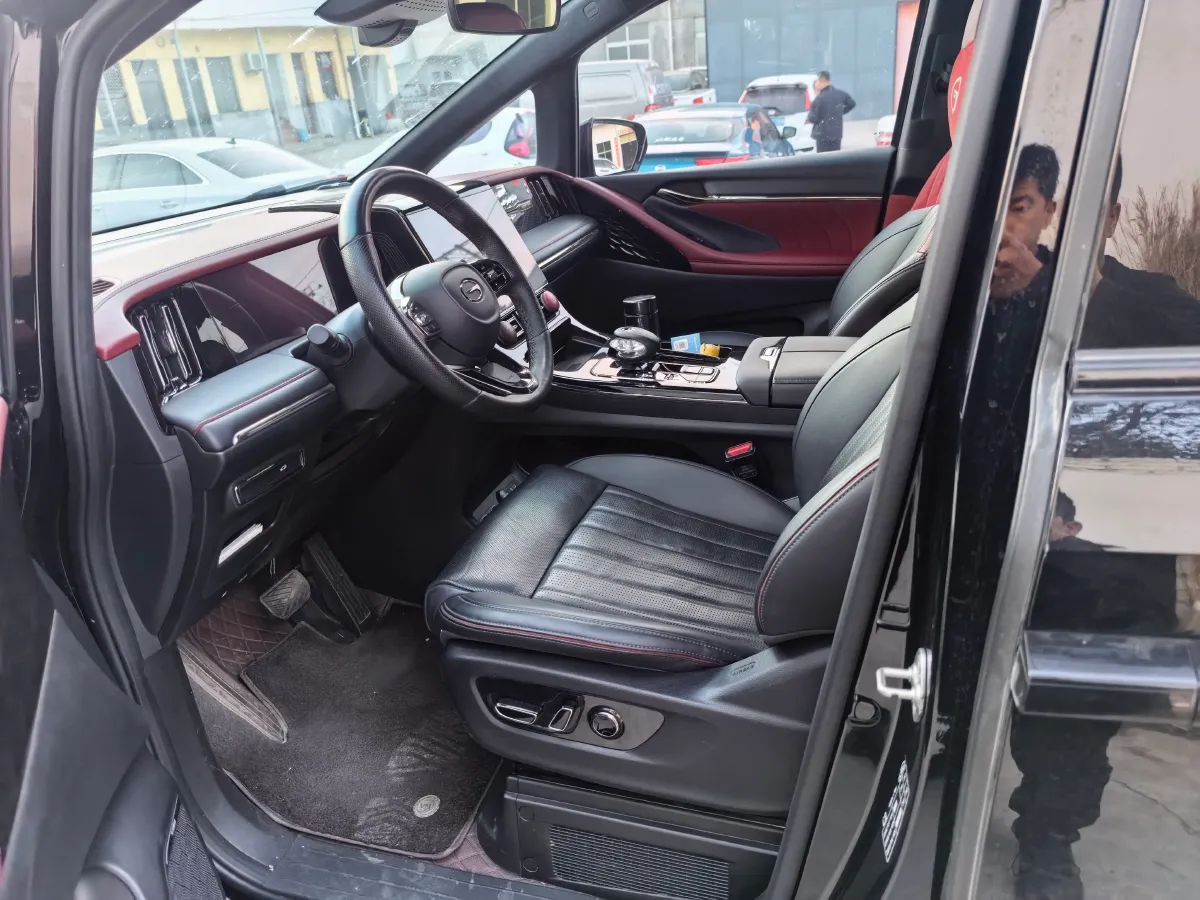 2024 GAC Trumpchi M8 2.0T 252HP L4 8AT,autocango,china used car exporter,china ev exporter,chinese used car exporter,chinese used ev exporter