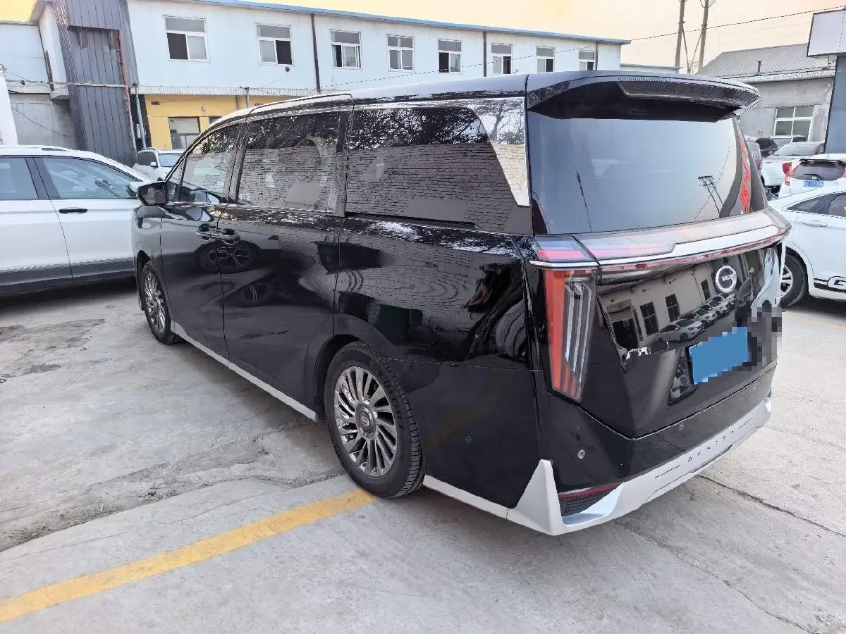 2024 GAC Trumpchi M8 2.0T 252HP L4 8AT,autocango,china used car exporter,china ev exporter,chinese used car exporter,chinese used ev exporter