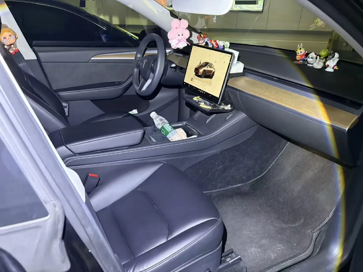 2022 Tesla Model Y BEV 60KWH,autocango,china used car exporter,china ev exporter,chinese used car exporter,chinese used ev exporter