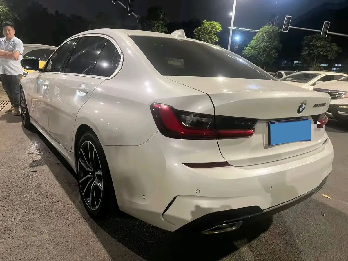 2021 BMW 3 Series 2.0T 184HP L4 8AT,autocango,china used car exporter,china ev exporter,chinese used car exporter,chinese used ev exporter