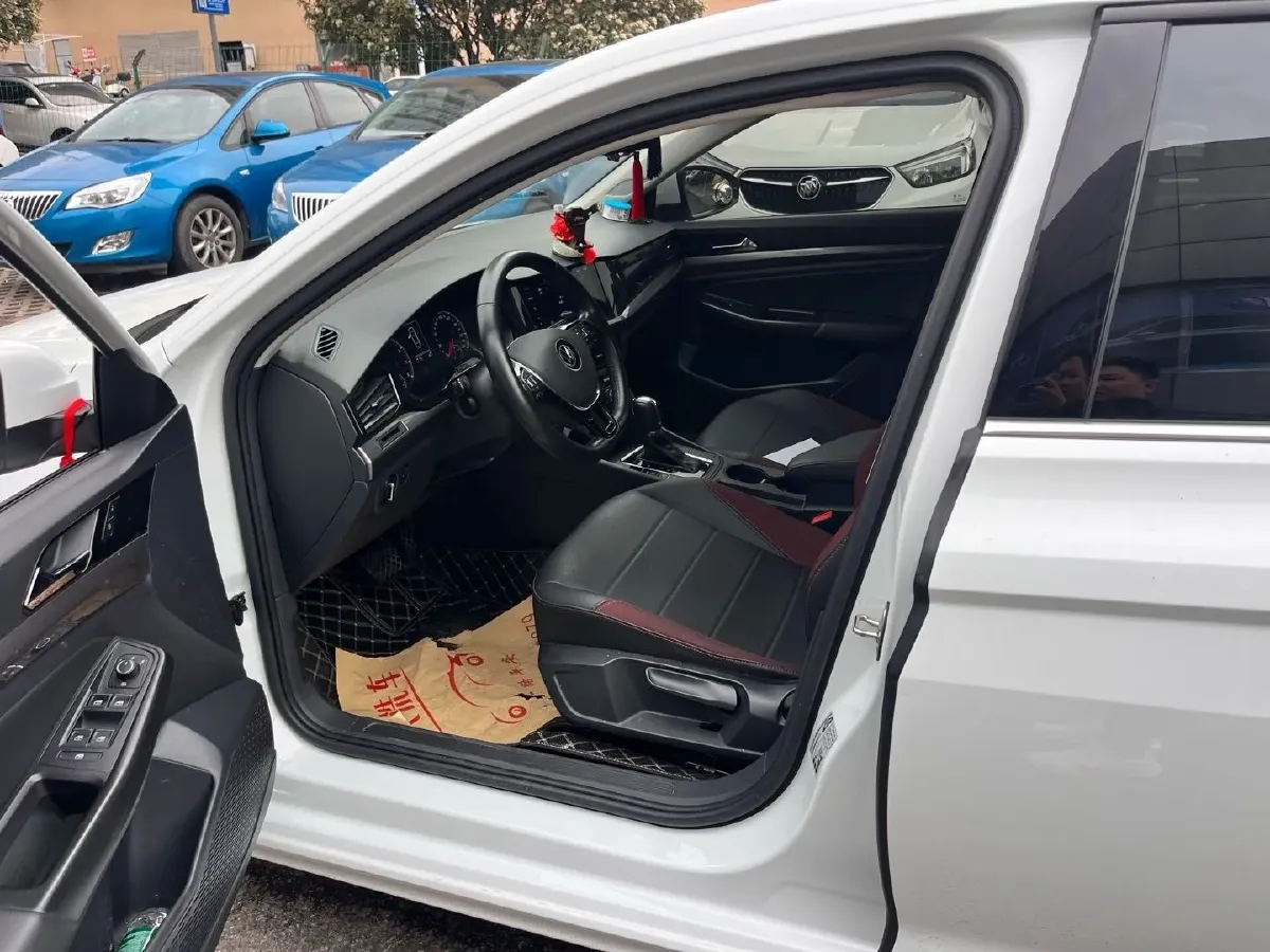 2021 Volkswagen Bora 1.5L 113HP L4 6AT,autocango,china used car exporter,china ev exporter,chinese used car exporter,chinese used ev exporter