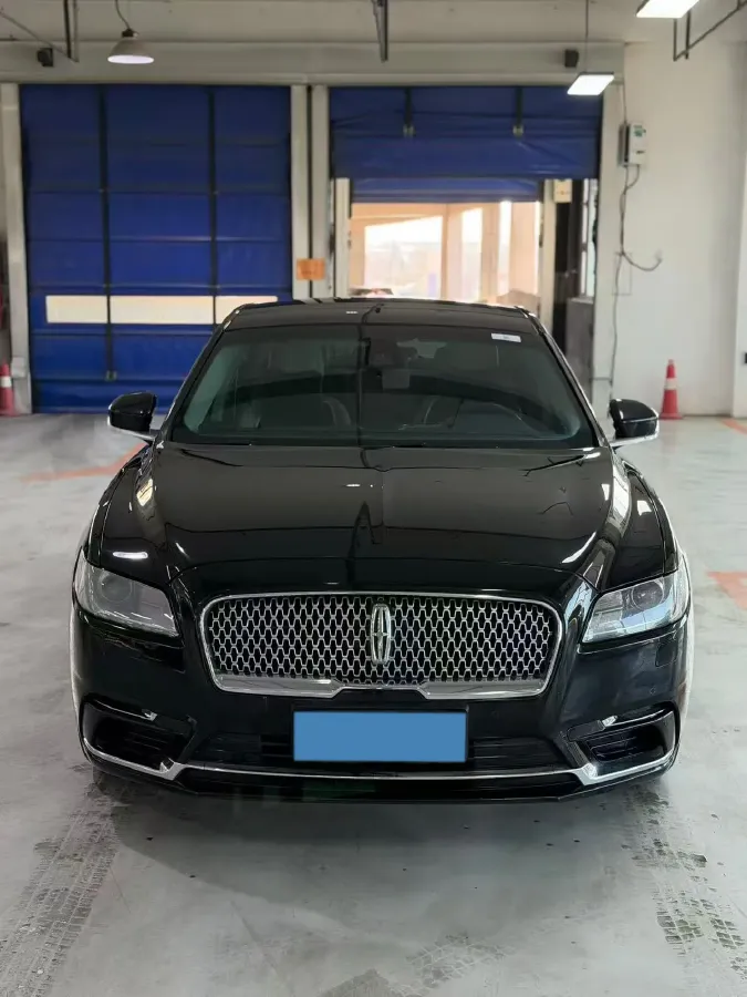 2017 Lincoln Continental 2.0T 261HP L4 6AT,autocango,china used car exporter,china ev exporter,chinese used car exporter,chinese used ev exporter