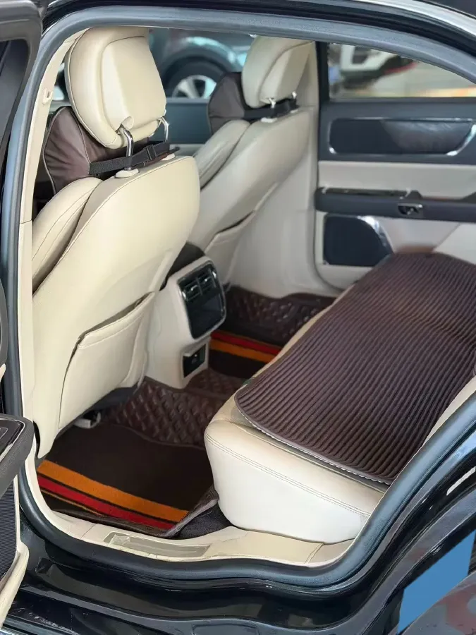 2017 Lincoln Continental 2.0T 261HP L4 6AT,autocango,china used car exporter,china ev exporter,chinese used car exporter,chinese used ev exporter