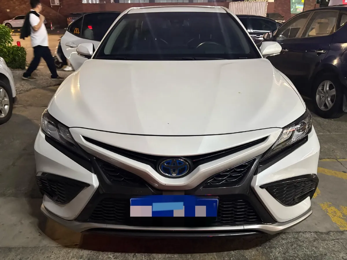 2023 Toyota Camry 2.5L 178HP L4 E-CVT Hybrid,autocango,china used car exporter,china ev exporter,chinese used car exporter,chinese used ev exporter