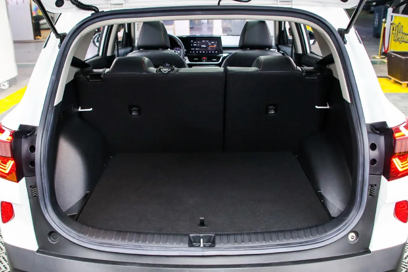 2021 Kia KX3 1.5L 115HP L4 CVT,autocango,china used car exporter,china ev exporter,chinese used car exporter,chinese used ev exporter