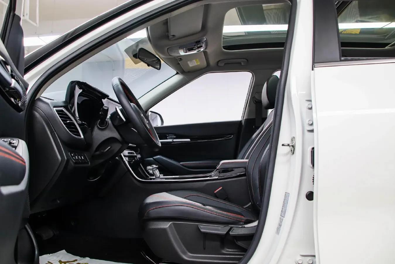 2021 Kia KX3 1.5L 115HP L4 CVT,autocango,china used car exporter,china ev exporter,chinese used car exporter,chinese used ev exporter