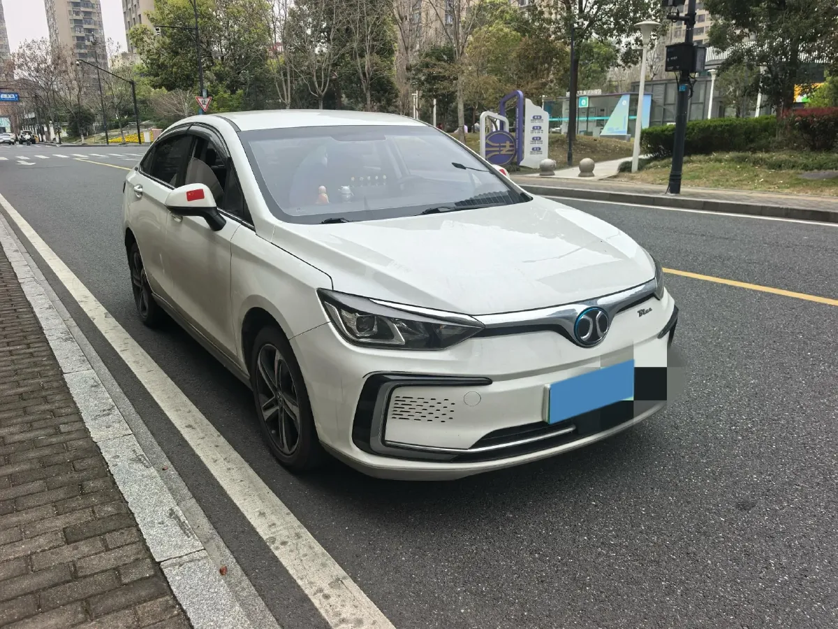 2018 BeiJing Auto EU5 BEV 53.66KWH,autocango,china used car exporter,china ev exporter,chinese used car exporter,chinese used ev exporter