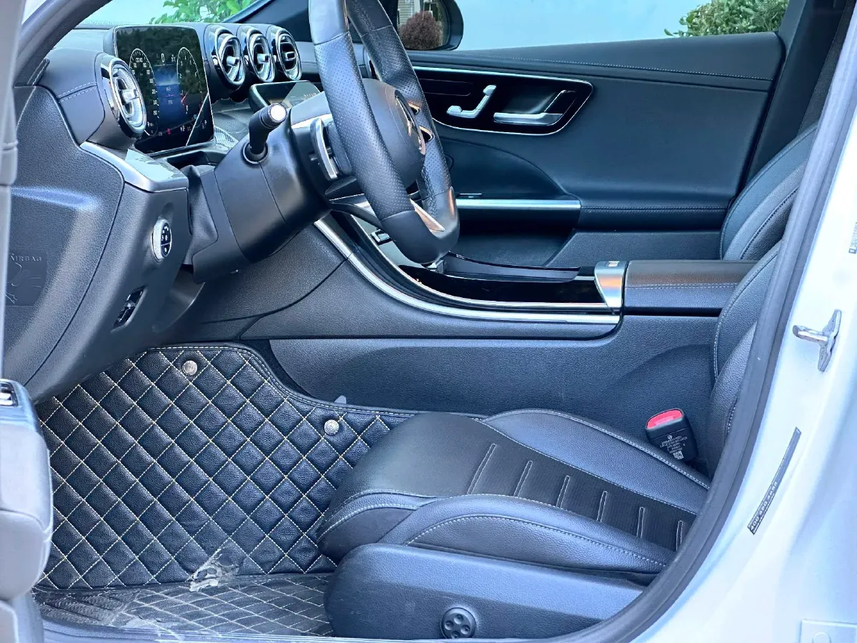 2022 Mercedes-Benz C Class 1.5T 204HP L4 9AT,autocango,china used car exporter,china ev exporter,chinese used car exporter,chinese used ev exporter