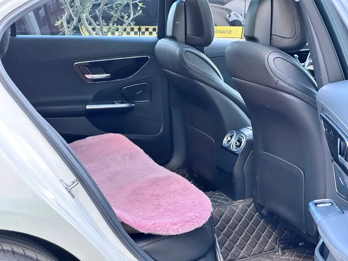 2022 Mercedes-Benz C Class 1.5T 204HP L4 9AT,autocango,china used car exporter,china ev exporter,chinese used car exporter,chinese used ev exporter