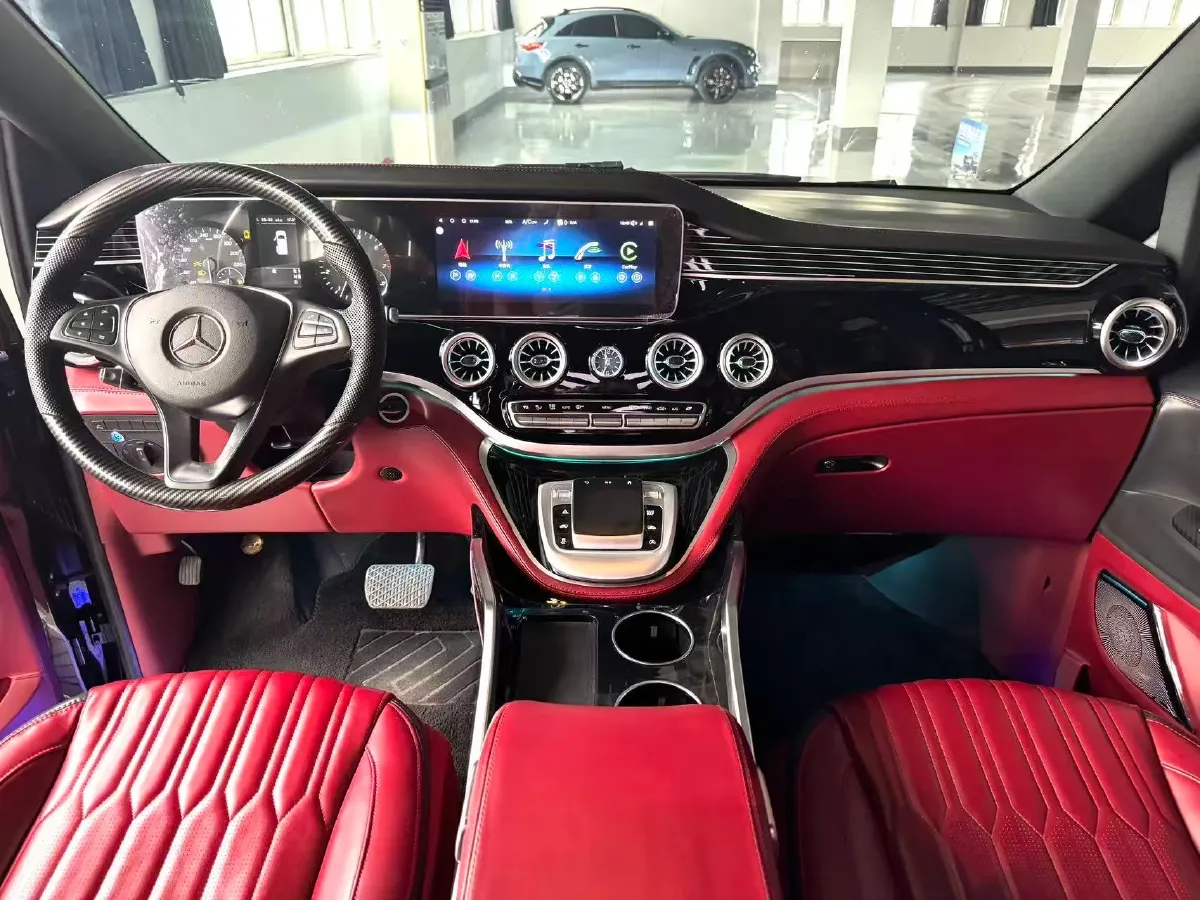 2023 Mercedes-Benz Vito 2.0T 211HP L4 9AT,autocango,china used car exporter,china ev exporter,chinese used car exporter,chinese used ev exporter