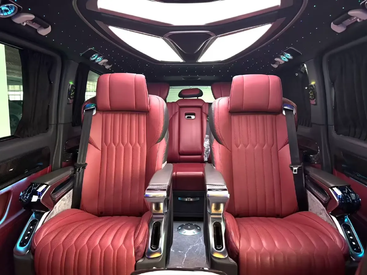 2023 Mercedes-Benz Vito 2.0T 211HP L4 9AT,autocango,china used car exporter,china ev exporter,chinese used car exporter,chinese used ev exporter