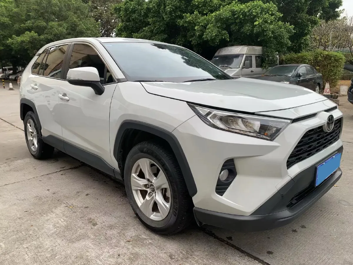 2020 Toyota RAV4 2.0L 171HP L4 CVT,autocango,china used car exporter,china ev exporter,chinese used car exporter,chinese used ev exporter