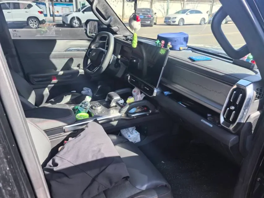 2023 Chevrolet Equinox 2.0T 237HP L4 9AT,autocango,china used car exporter,china ev exporter,chinese used car exporter,chinese used ev exporter