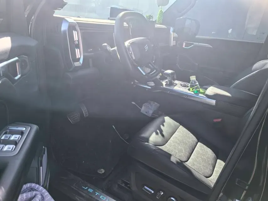 2023 Chevrolet Equinox 2.0T 237HP L4 9AT,autocango,china used car exporter,china ev exporter,chinese used car exporter,chinese used ev exporter